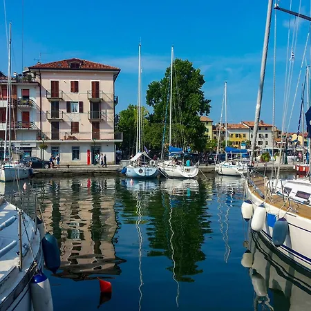 Apartamento In 24409